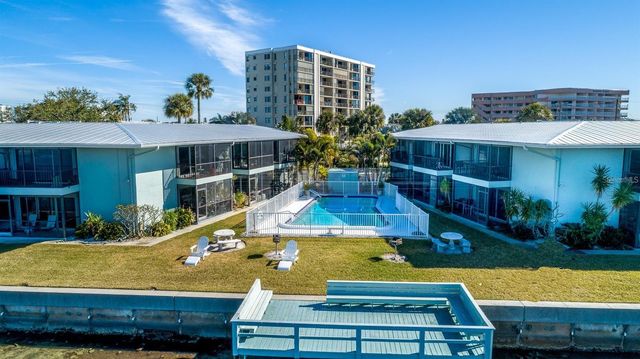 2566 GARY CIRCLE 5, Dunedin, FL 34698