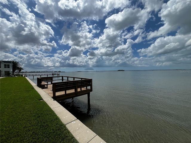 2566 GARY CIRCLE 5, Dunedin, FL 34698