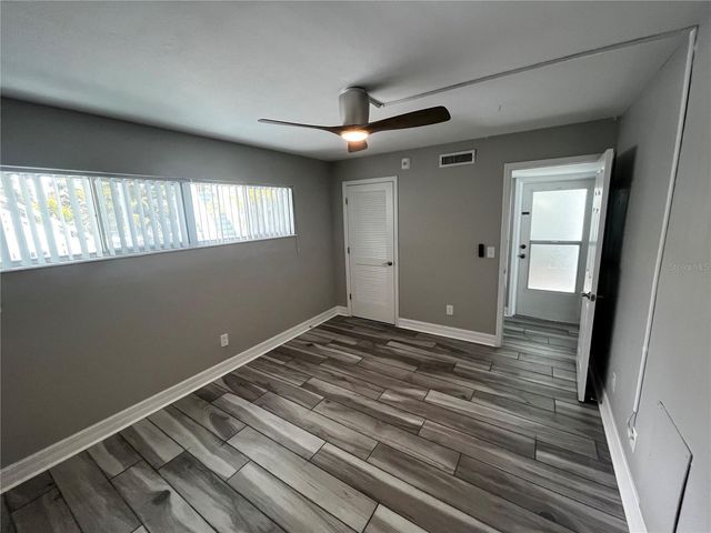 2566 GARY CIRCLE 5, Dunedin, FL 34698