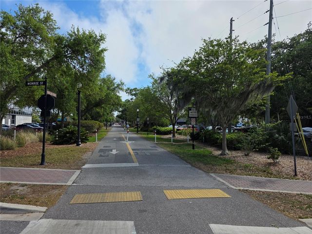 2566 GARY CIRCLE 5, Dunedin, FL 34698