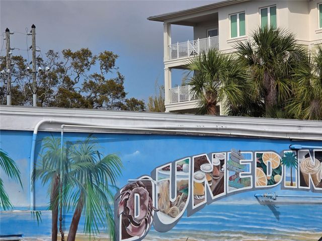 2566 GARY CIRCLE 5, Dunedin, FL 34698