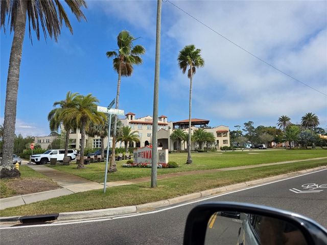 2566 GARY CIRCLE 5, Dunedin, FL 34698