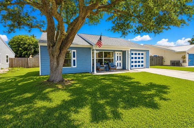 7919 BLAIRWOOD Circle S, Lake Worth, FL 33467