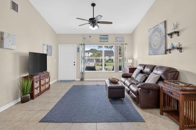 7919 BLAIRWOOD Circle S, Lake Worth, FL 33467