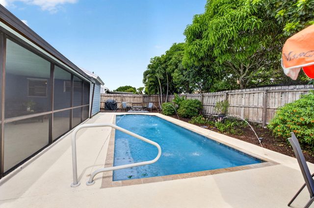 7919 BLAIRWOOD Circle S, Lake Worth, FL 33467