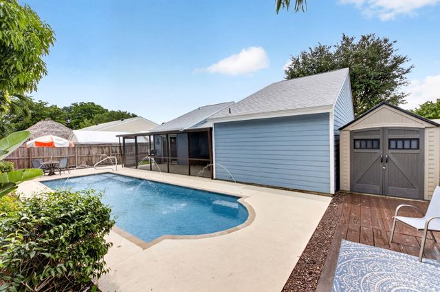 7919 BLAIRWOOD Circle S, Lake Worth, FL 33467