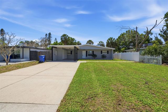 3934 HELENA STREET NE, St Petersburg, FL 33703