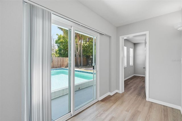 3934 HELENA STREET NE, St Petersburg, FL 33703