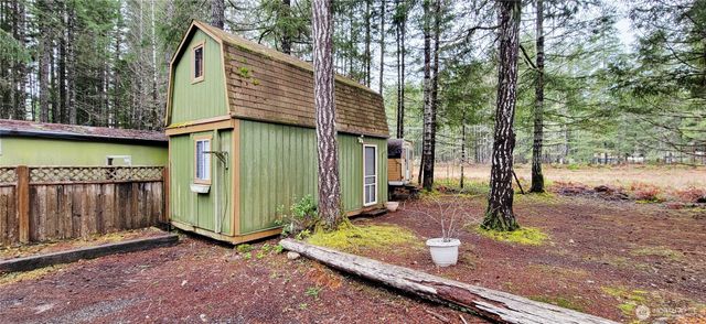 71 N Coho Court, Hoodsport, WA 98548