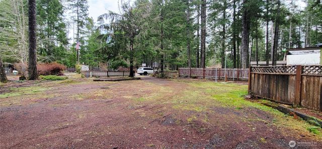 71 N Coho Court, Hoodsport, WA 98548