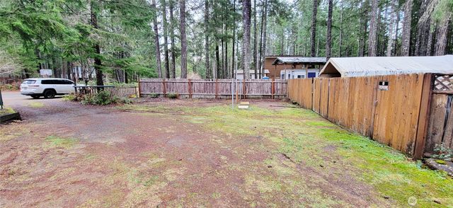 71 N Coho Court, Hoodsport, WA 98548