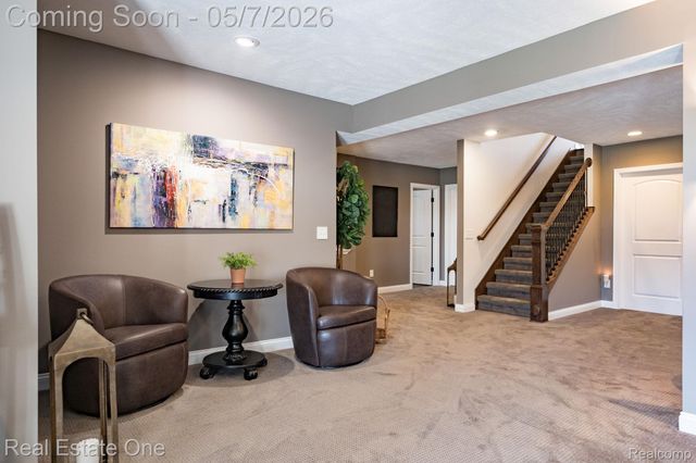 350 Golfside Drive, Oxford Charter Township, MI 48371