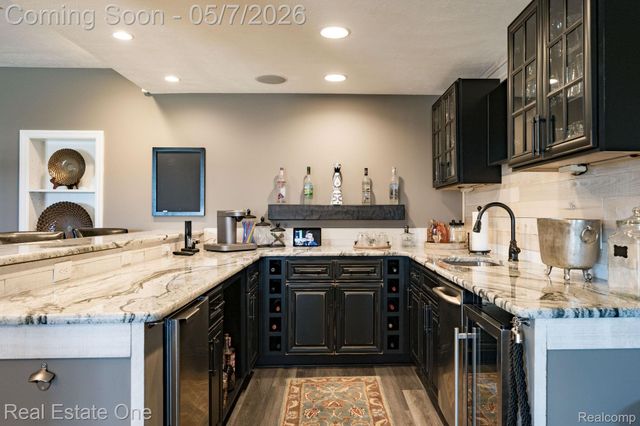 350 Golfside Drive, Oxford Charter Township, MI 48371