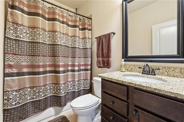 7232 Lake Sterling Boulevard, Flowery Branch, GA 30542