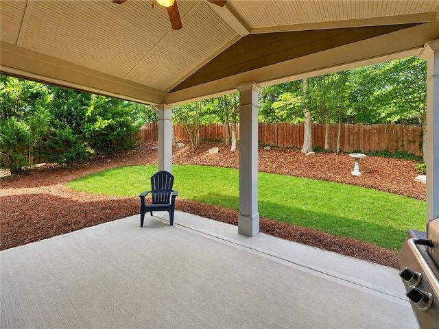 7232 Lake Sterling Boulevard, Flowery Branch, GA 30542