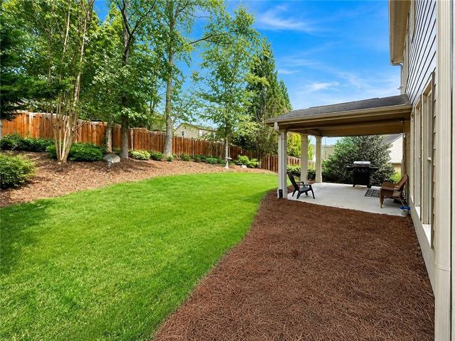 7232 Lake Sterling Boulevard, Flowery Branch, GA 30542