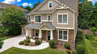 7232 Lake Sterling Boulevard, Flowery Branch, GA 30542