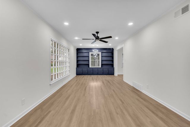 1676 LYFORD CV, Memphis, TN 38119