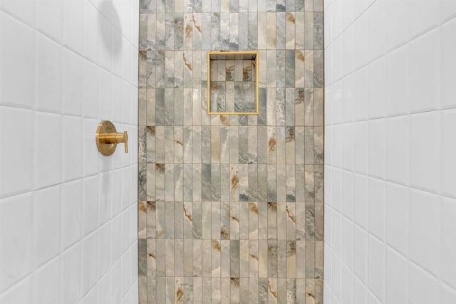 1676 LYFORD CV, Memphis, TN 38119