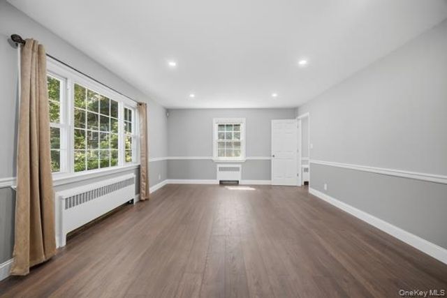 458 N Magee Street, Southampton, NY 11968