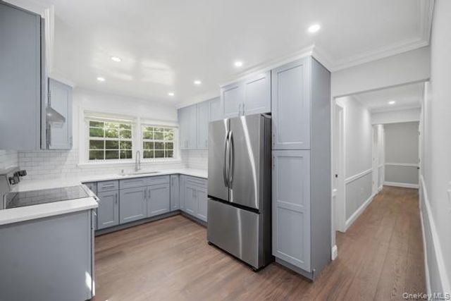 458 N Magee Street, Southampton, NY 11968