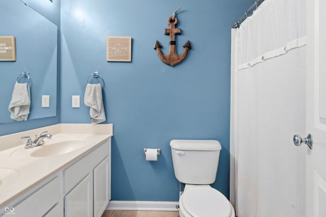 11852 Wynsom Court, Fishers, IN 46038