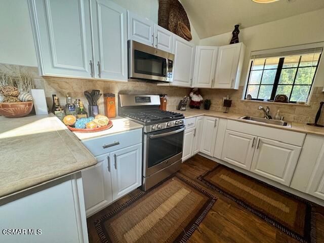 11687 Charisma Court, Camarillo, CA 93012