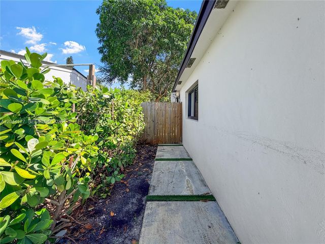 55 NW 125th Street -, North Miami, FL 33168