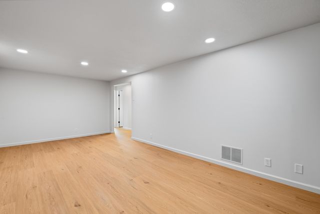 425 N Parkridge St, Wichita, KS 67212