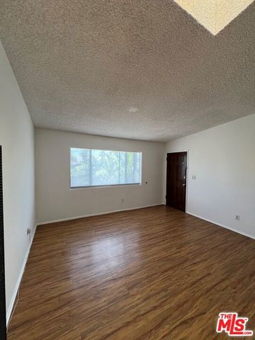 1114 W 155th Street B, Gardena, CA 90247