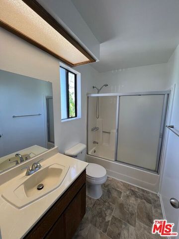 1114 W 155th Street B, Gardena, CA 90247