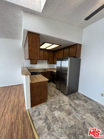 1114 W 155th Street B, Gardena, CA 90247