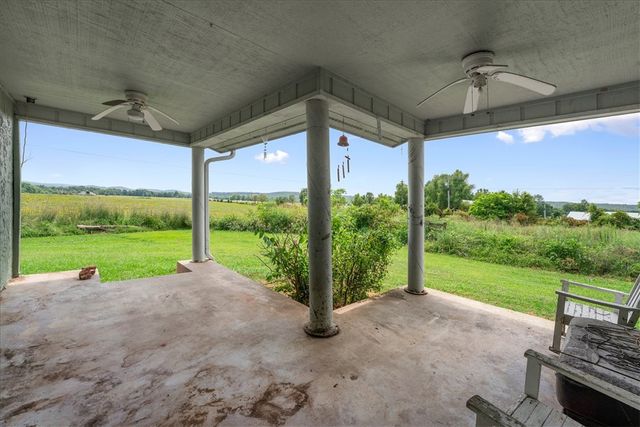 14482 Goshen Tuttle Road, Elkins, AR 72727