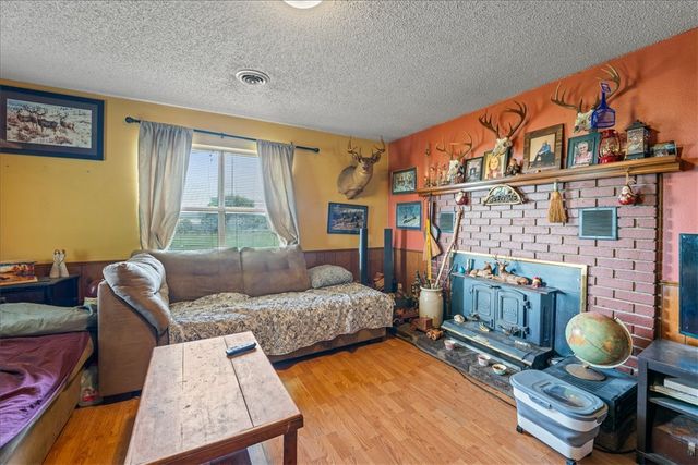 14482 Goshen Tuttle Road, Elkins, AR 72727