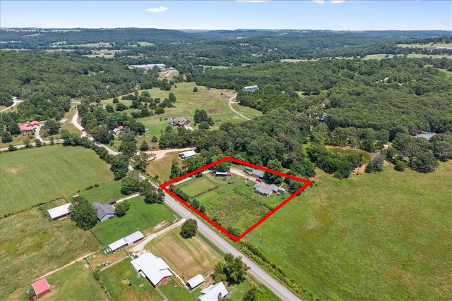 14482 Goshen Tuttle Road, Elkins, AR 72727