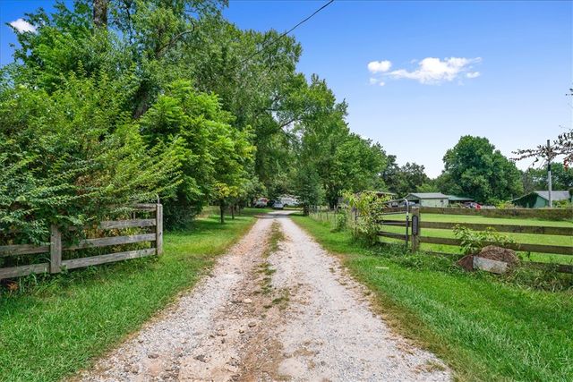 14482 Goshen Tuttle Road, Elkins, AR 72727