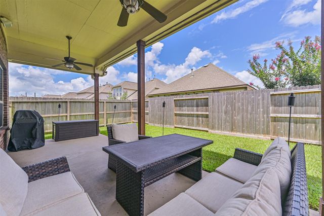 281 Westwood Drive, League City, TX 77573