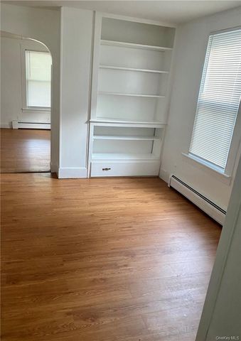 8 Park Avenue B, Hillburn, NY 10931