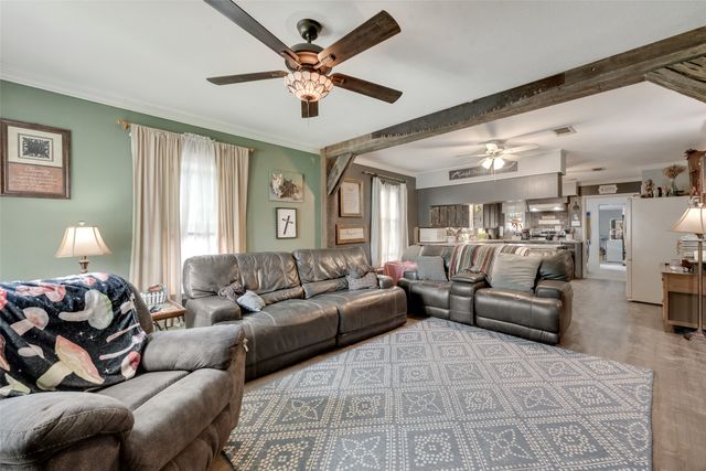 405 Pecan Street, Forreston, TX 76041