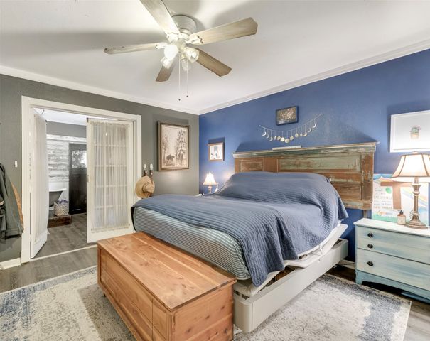 405 Pecan Street, Forreston, TX 76041