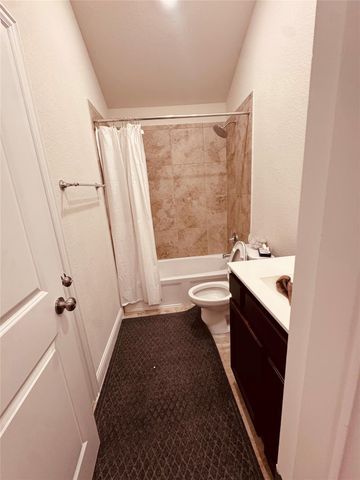 9615 Slumbering Willow Lane, Richmond, TX 77406