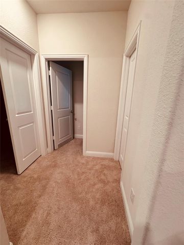 9615 Slumbering Willow Lane, Richmond, TX 77406