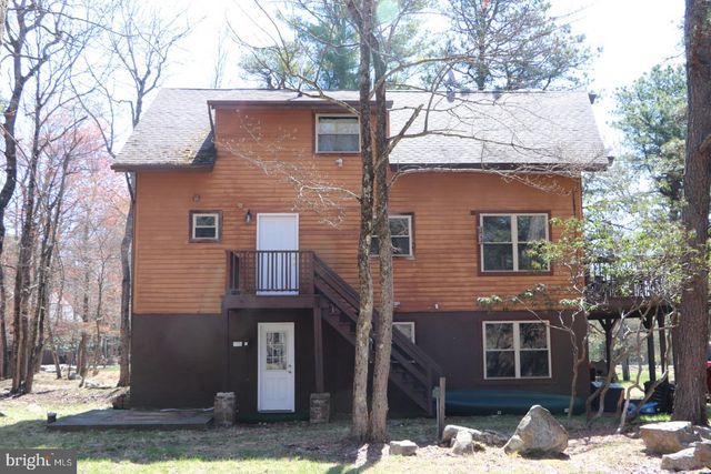 20 BIRCH ST, Lake Harmony, PA 18624