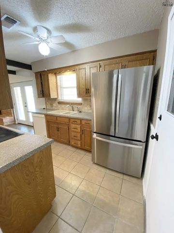 1605 BERT DRIVE, Wichita Falls, TX 76302