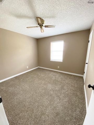 1605 BERT DRIVE, Wichita Falls, TX 76302