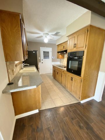 1605 BERT DRIVE, Wichita Falls, TX 76302