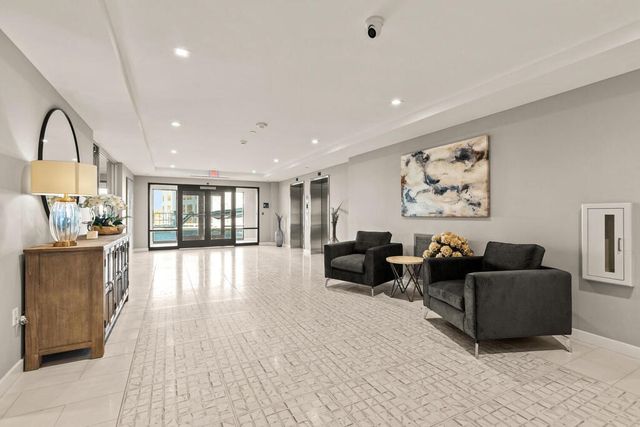 30 Collins Avenue 000, Saugus, MA 01906