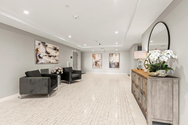 30 Collins Avenue 000, Saugus, MA 01906