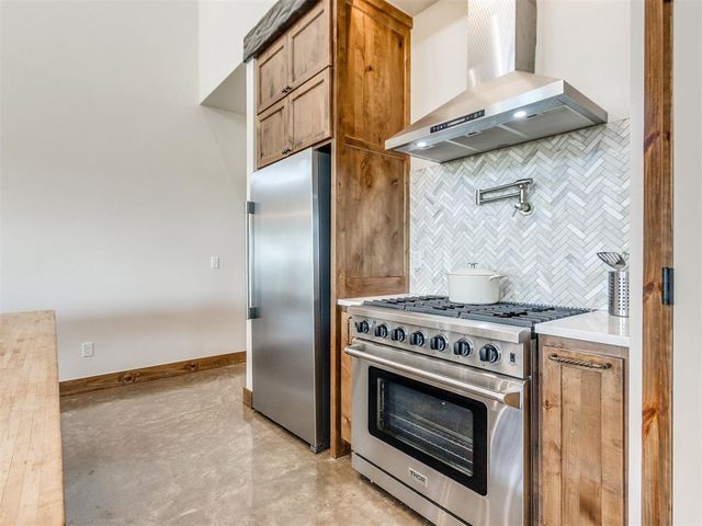 7562 NW Lorraine Drive, Piedmont, OK 73078