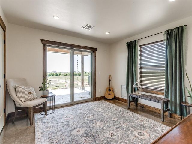 7562 NW Lorraine Drive, Piedmont, OK 73078